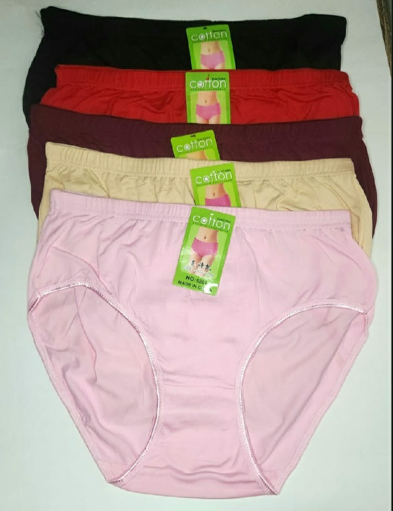 ( Buy 2 Bras, Get 2 Underwear FREE ) Imported Wireless Cotton Bras Non Padded